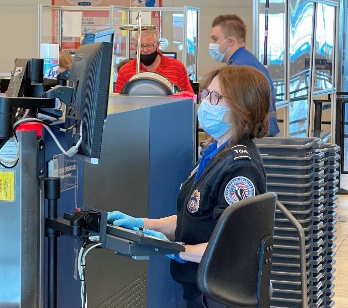 TSA recruiting officers to work at Roanoke-Blacksburg Regional Airport